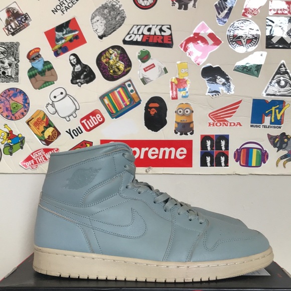 Air Jordan 1 HI Mica Green - Picture 3 of 4